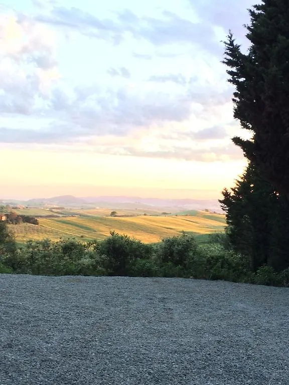La Locanda Del Barbagianni Santa Luce 3*,